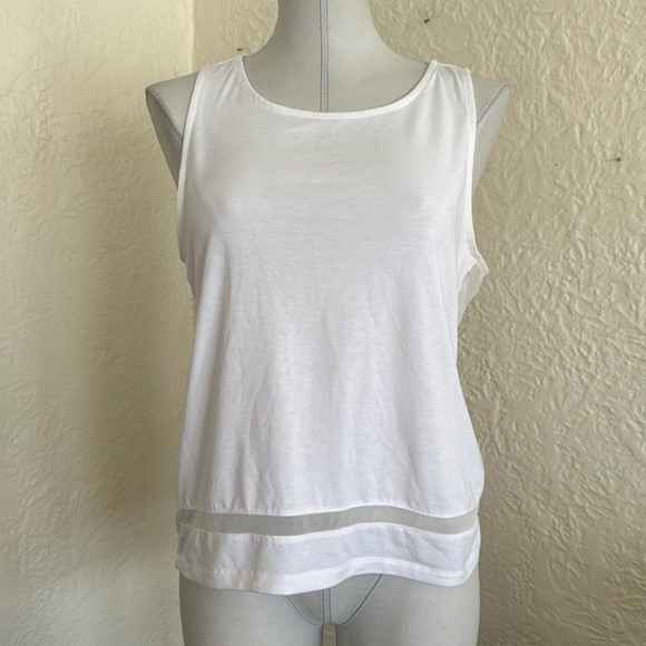 Athleta Essence Mesh Trim Tank Top White Medium Activewear Workout Fitness - Picture 2 of 8